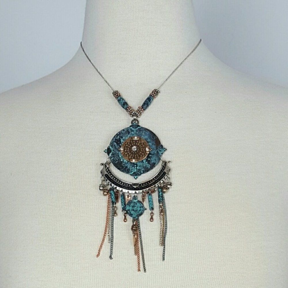 Boho Tribal Necklace + Earrings Color Silver-Blue